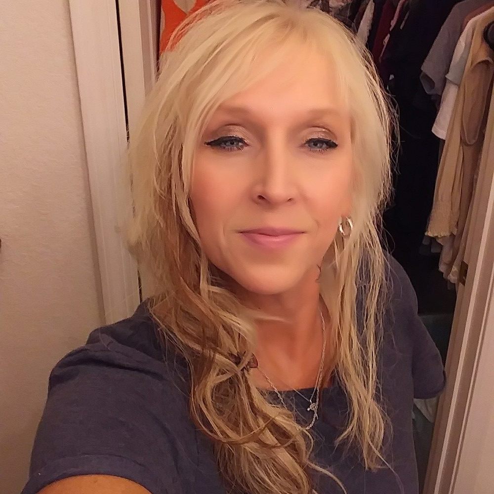 Meet your Posher, Stacey